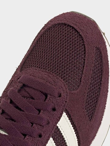 ADIDAS ORIGINALS Sneakers in Red