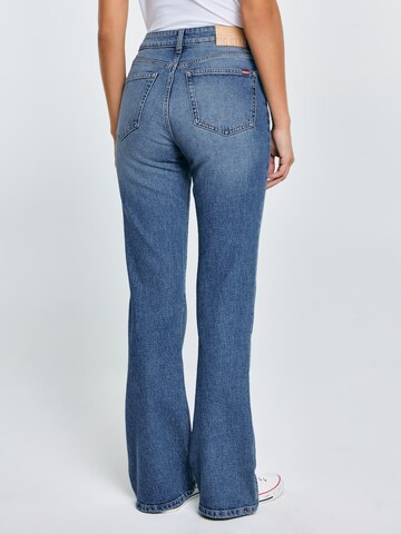 BIG STAR Flared Jeans 'Chiara' in Blue