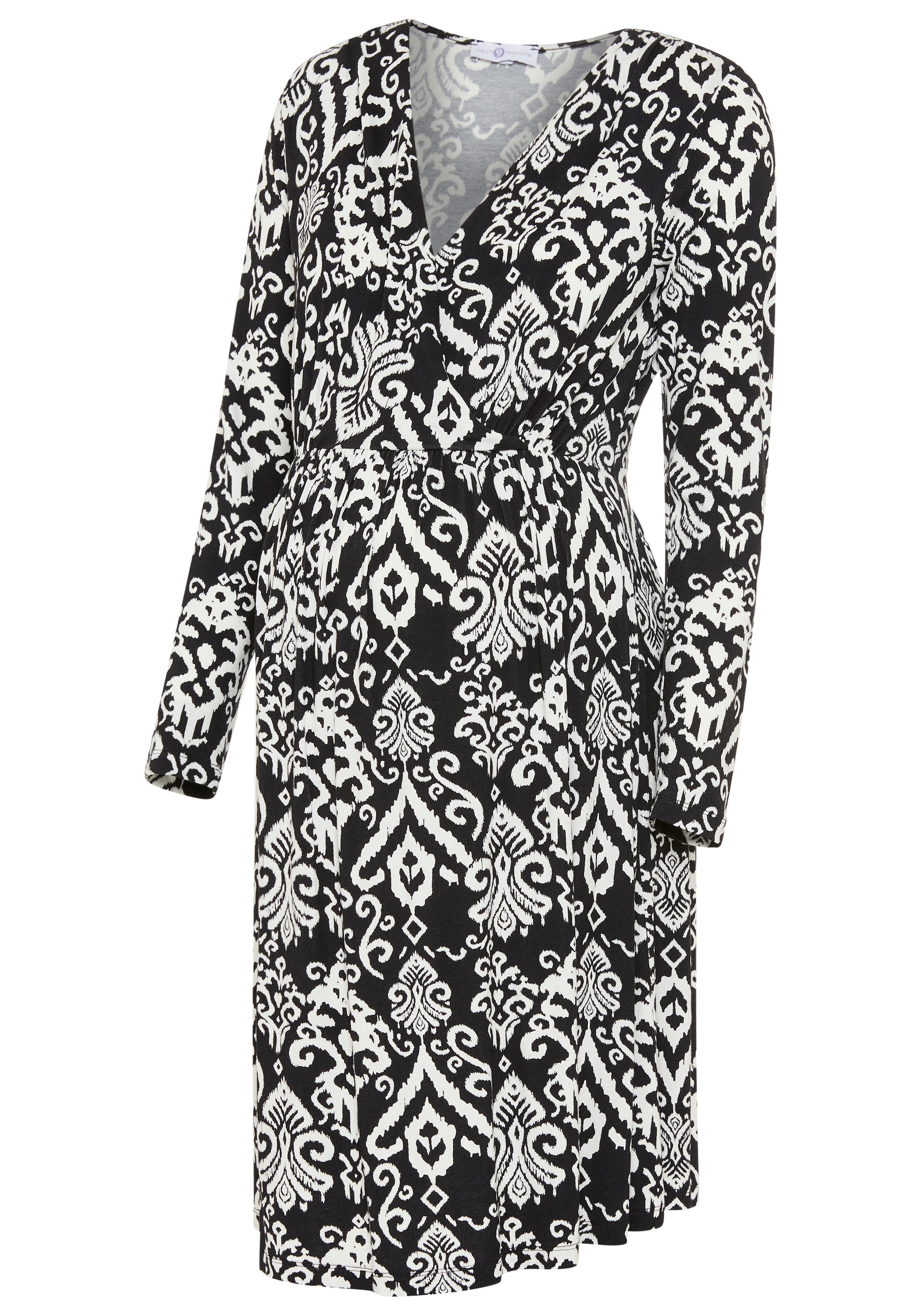 Neun Monate Dress in Black: front