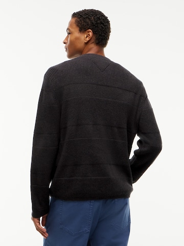 Tommy Jeans Trui in Bruin