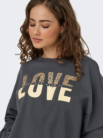 Sweat-shirt 'ONLTammie' ONLY en gris