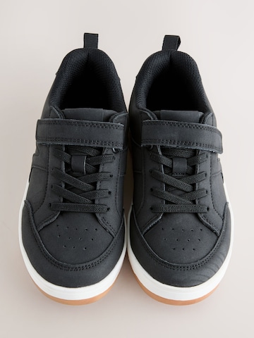Baskets Next en noir