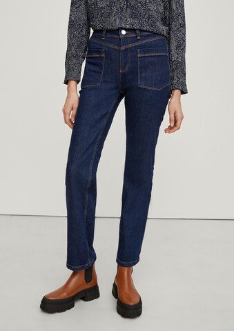 comma casual identity Regular Jeans in Blau: Vorderseite