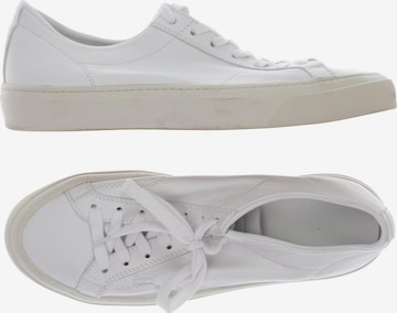 Closed Sneakers & Trainers in 44 in White: front