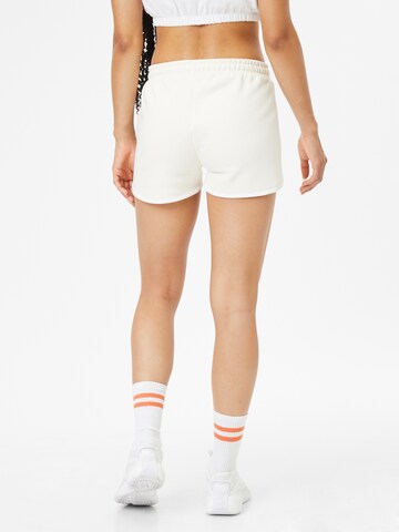 AÉROPOSTALE Regular Shorts 'DESTINATION' in Beige