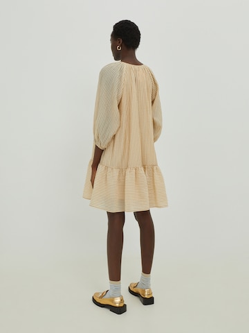 EDITED Kleid 'Paola' in Beige