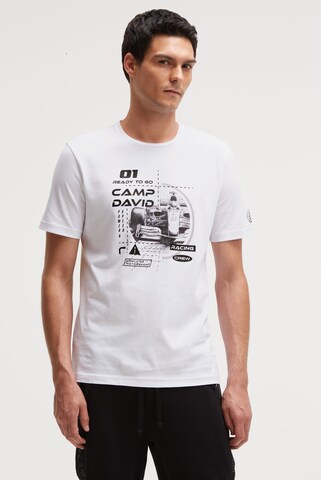 CAMP DAVID Shirt in White: front