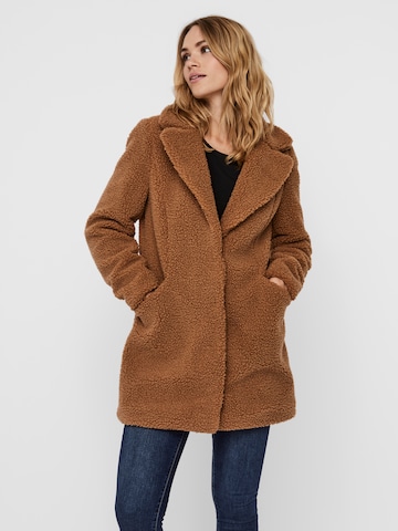 Manteau mi-saison VERO MODA en marron : devant