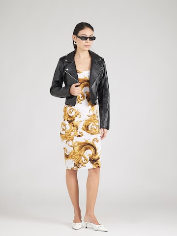 Rochie de la Versace Jeans Couture pe alb