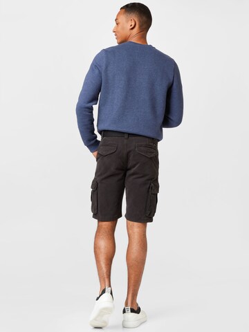 Superdry Regular Shorts in Schwarz