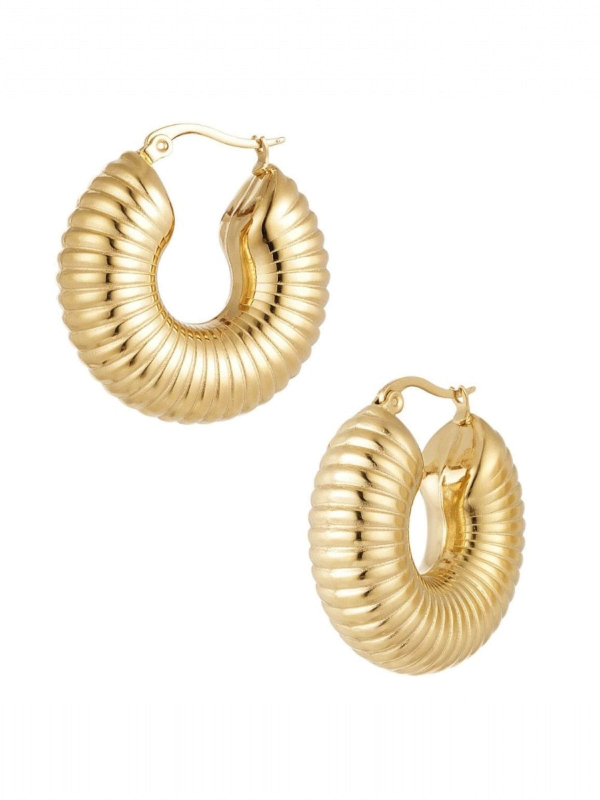 La Moda Me - Pendientes 'Pure' en oro: frente
