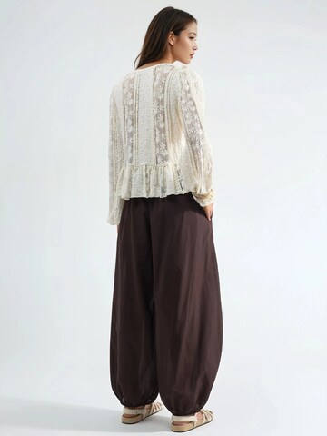 Barrel Pantalon Busem en marron