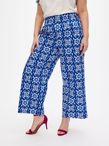 RYC by Angelina Kirsch Regular Hose in Blau: Vorderseite