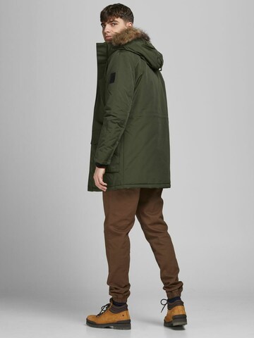 JACK & JONES Winter Parka in Green