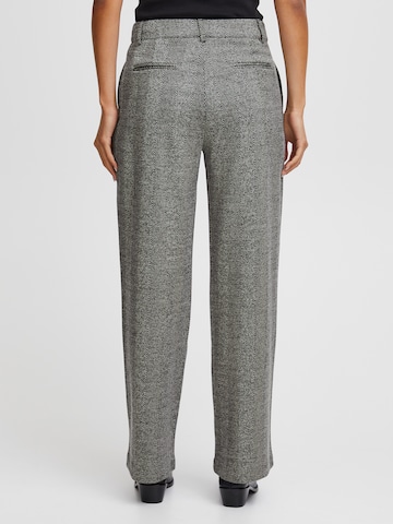 ICHI Regular Pleated Pants 'KATE' in Grey