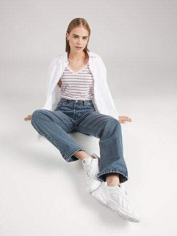 Maglietta 'Perfect Vneck' di LEVI'S ® in bianco