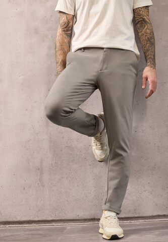 Street One MEN Regular Chino Pants in Beige