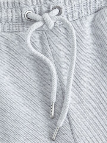 regular Pantaloni di Next in grigio
