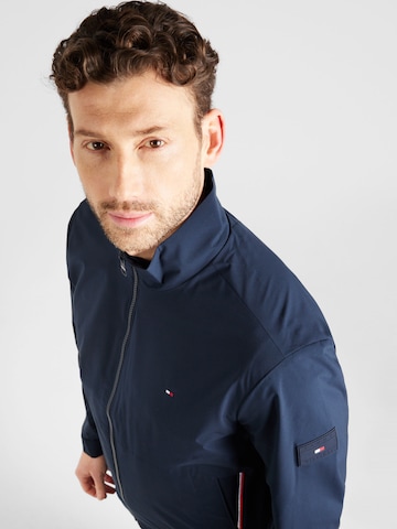 TOMMY HILFIGER Jacke in Blau