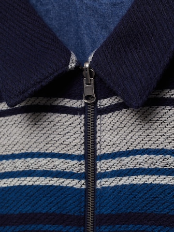 Pull&Bear Between-Season Jacket in Blue