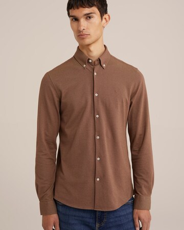 WE Fashion Slim fit Overhemd in Bruin