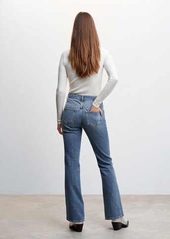 MANGO Flared Cargojeans in Blauw