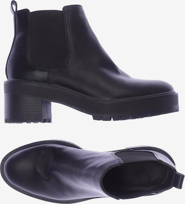 Pull&Bear Dress Boots in 37 in Black: front