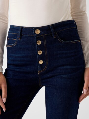 GUESS Skinny Jeans in Blue