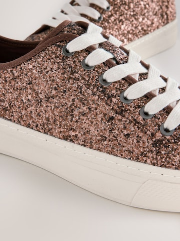 Next Rövid szárú sportcipők 'Forever Comfort®' - barna