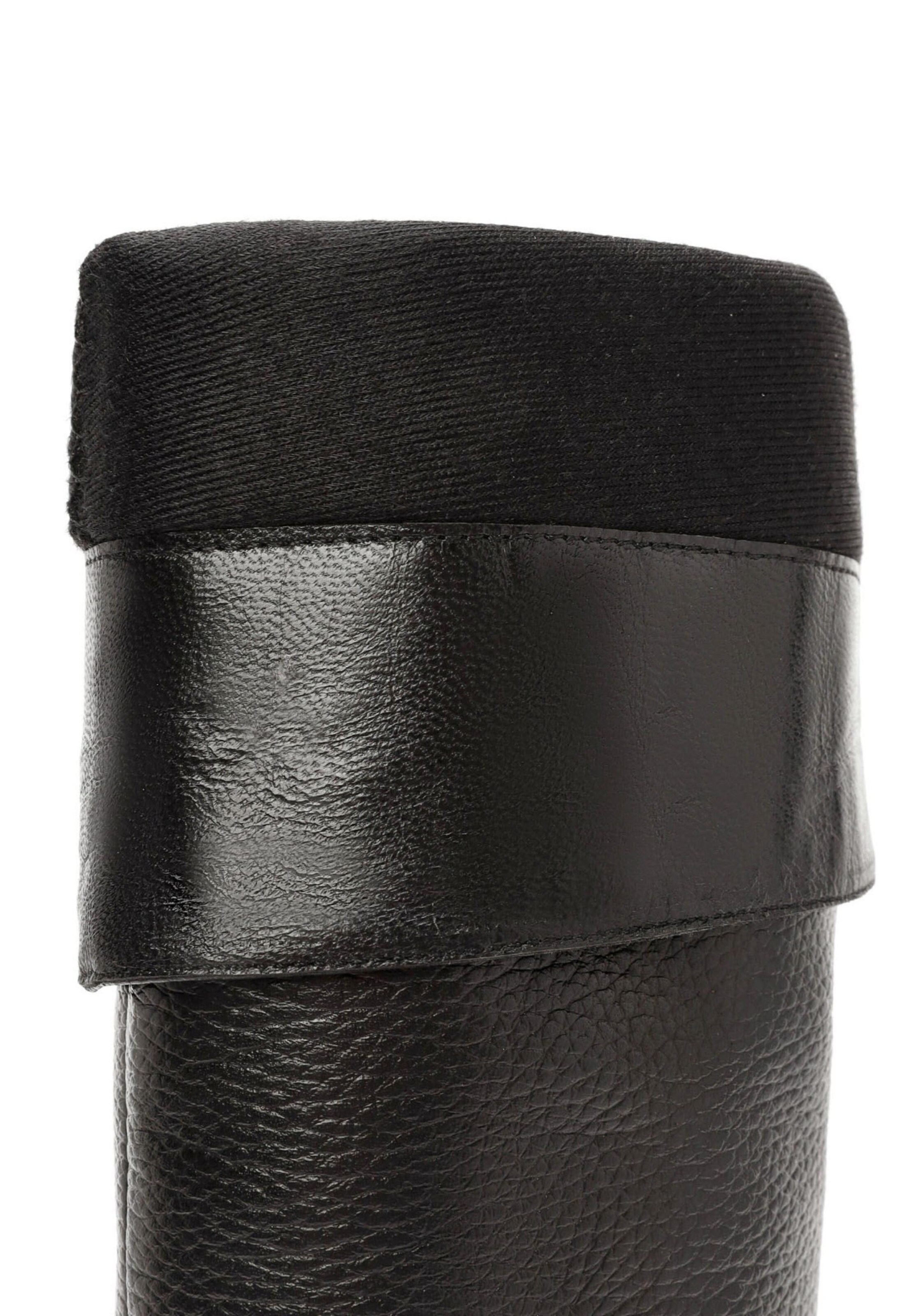 Derimod Boots in Black