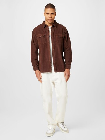 Fit confort Chemise 'Jackson Worker' LEVI'S ® en marron