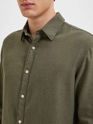 SELECTED HOMME - Ajuste regular Camisa 'ROBIN' en verde