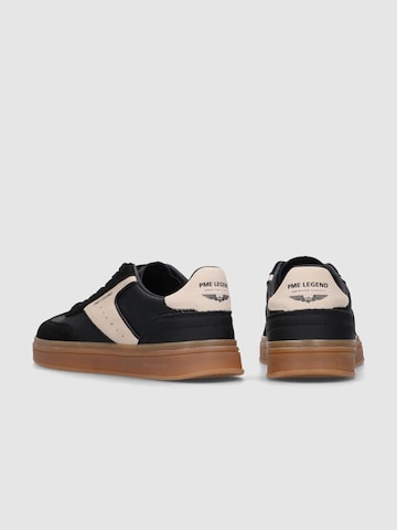 PME Legend Låg sneaker 'Hauler sneaker in leather and suede' i svart