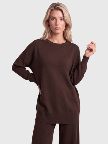 APART Sweater in Brown: front