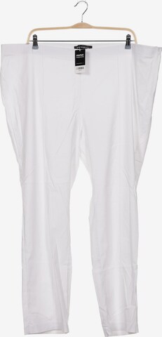 Sara Lindholm Pants in 8XL in White: front