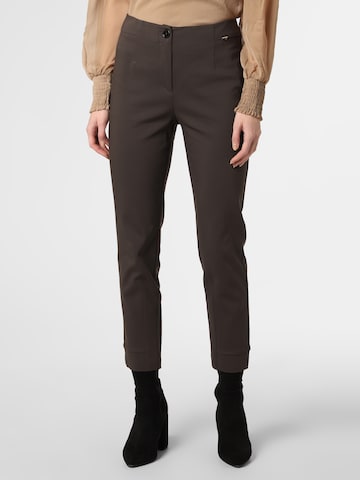 Marc Cain Pleat-Front Pants in Brown: front