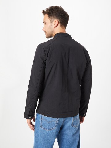 ESPRIT Jacke in Schwarz