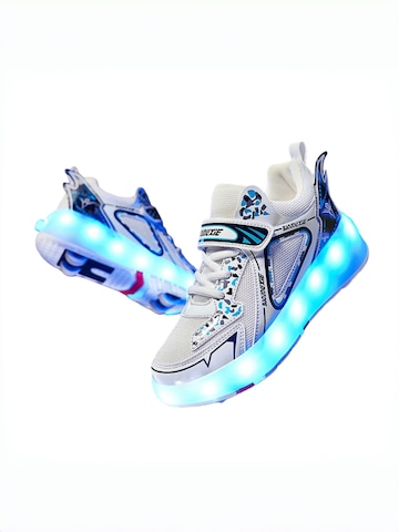 HUSKSWARE Inline and Roller Skates in White