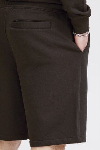 !Solid Regular Trousers 'Coline' in Black