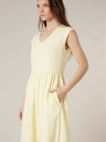 Robe 'Ayna' Deeluxe en jaune