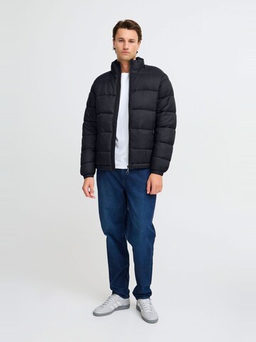 BLEND - Chaqueta de invierno en negro