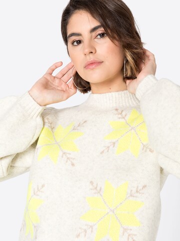 Lollys Laundry Sweater in Beige