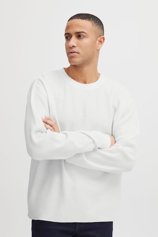 !Solid Sweatshirt 'Sdfletcher' in White: front