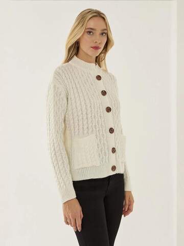 Hiccup Strickjacke in Weiß