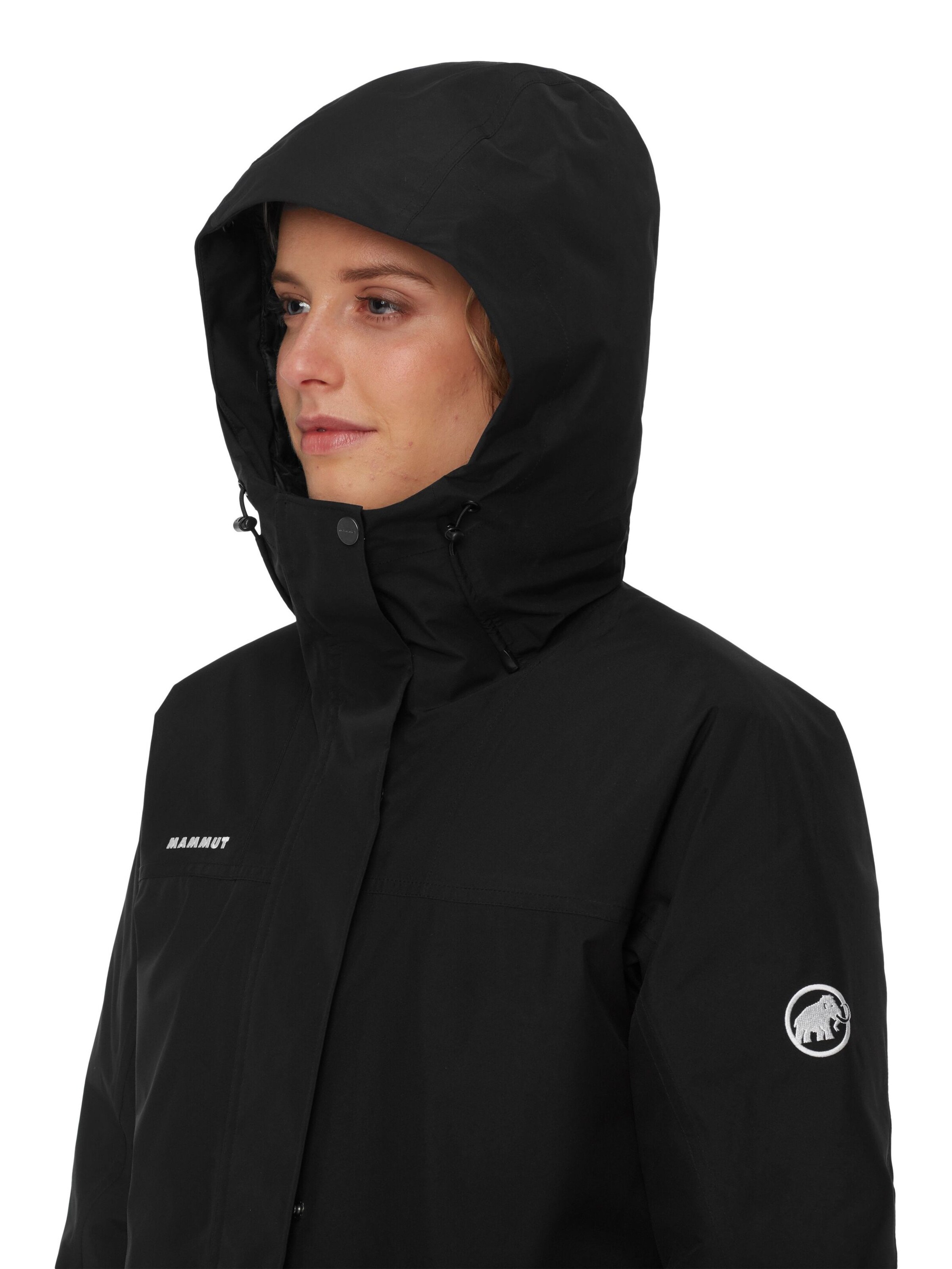 MAMMUT Outdoor Jacket in Black