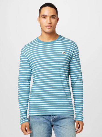 T-Shirt WOOD WOOD en bleu : devant