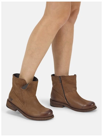 Felmini Wide Fit Ankle Boots in Brown: front