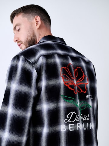 Regular fit Camicia di Next in nero