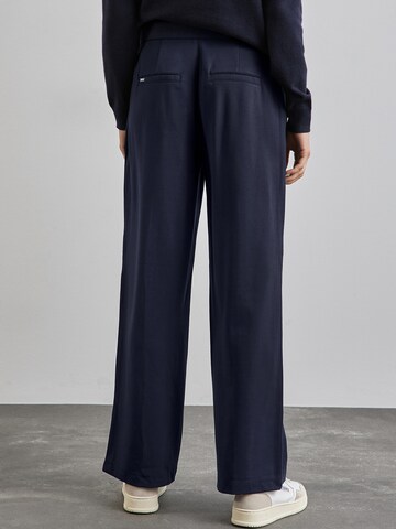 Loosefit Pantalon à pince STREET ONE en bleu