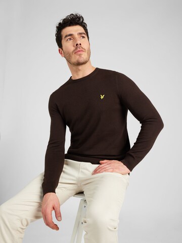 Lyle & Scott Sweater in Brown